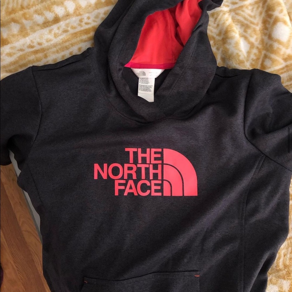 NEW northface sweatshirt! NEW NEW